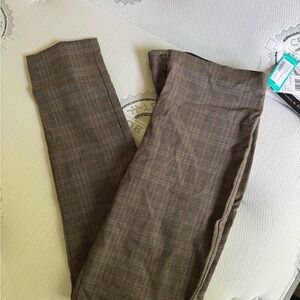 Violet Mid Rise Slim Straight Trouser